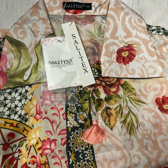 Pakistani Indian floral kurti shalwar kameez modern women’s wear - Picture 6 of 6